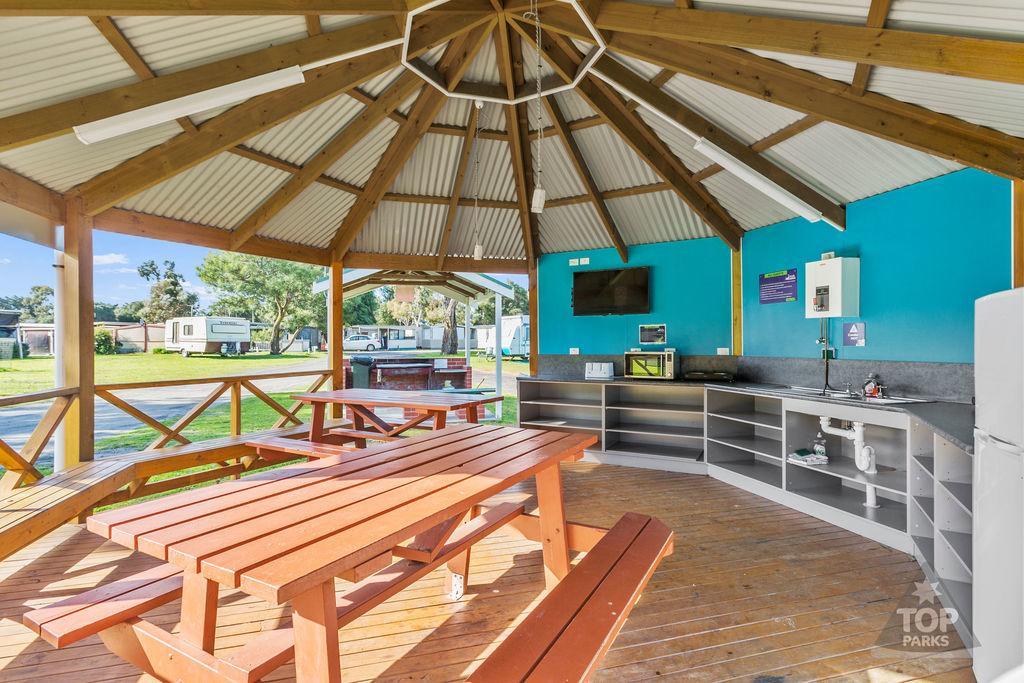 Victor Harbor Holiday Park Holiday park 3*