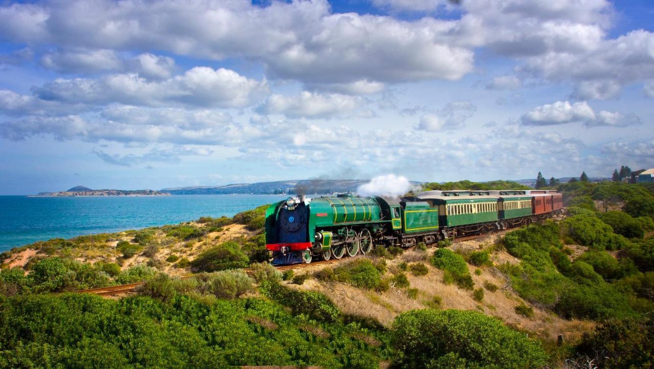 Victor Harbor Holiday Park 3*